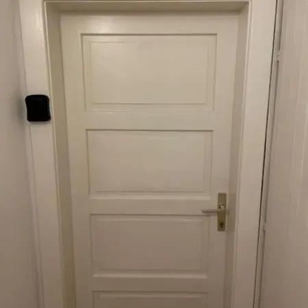 Bluestar For 4 People With A Kitchen And Free Parking * Любляна